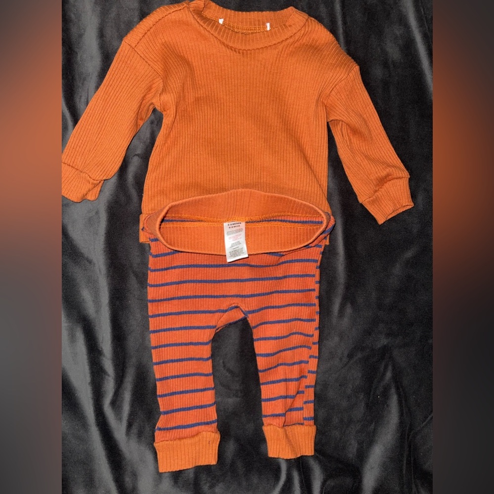 Baby long sleeve and pants set